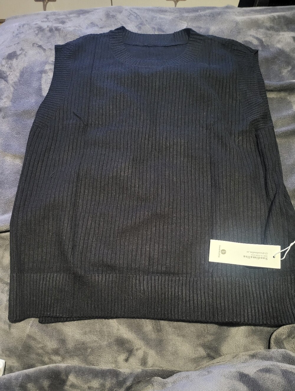 Sleeveless Ribbed Knit Shirt - Black